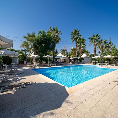Hotel Villa Bisceglie Zewnętrze zdjęcie
