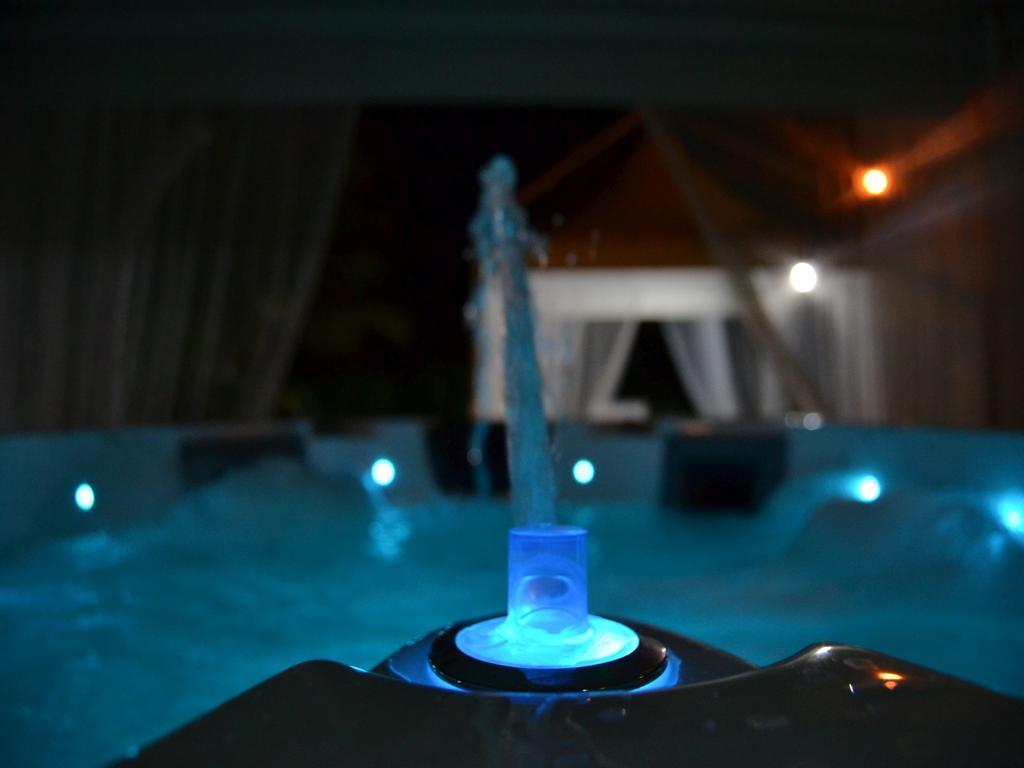 Hotel Villa Bisceglie Zewnętrze zdjęcie